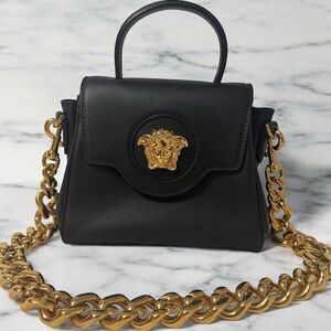 LA MEDUSA SMALL HANDBAG